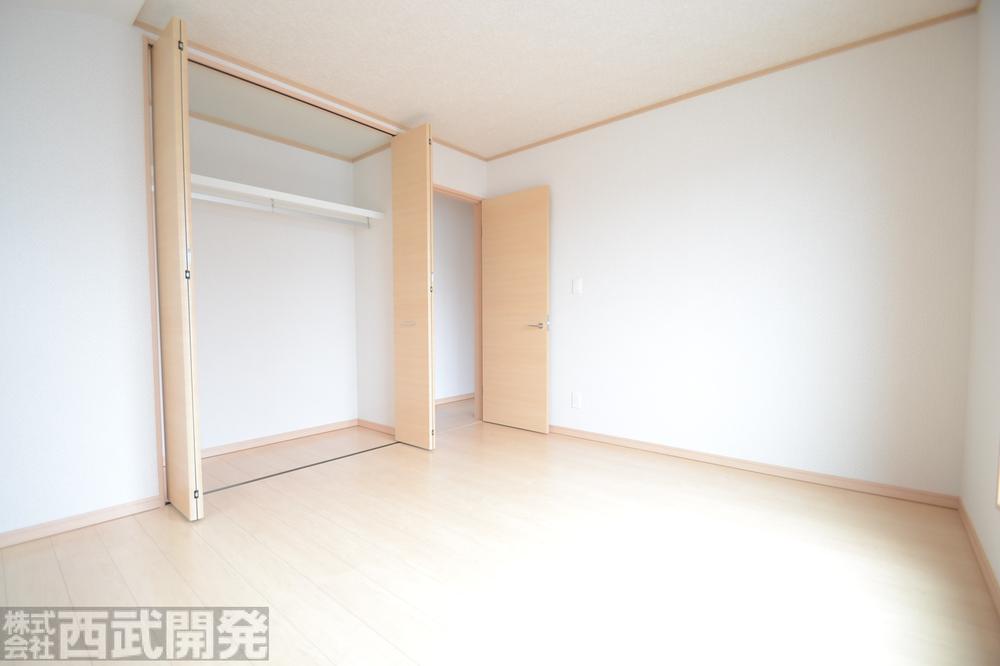 Non-living room. Building 2