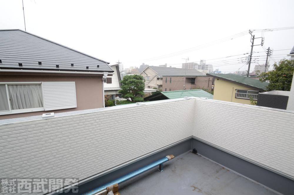 View photos from the dwelling unit. Building 2