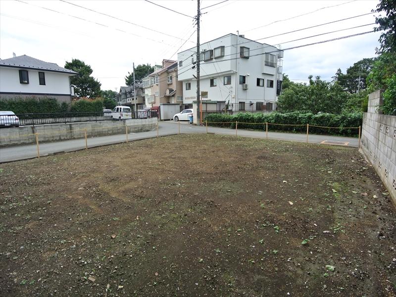 Local land photo. Local (10 May 2013) Shooting