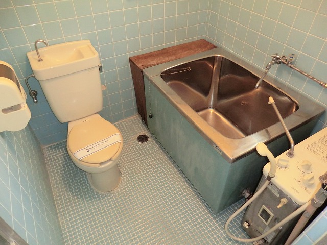 Toilet