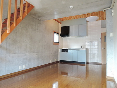 Living and room. LDK11.5 Pledge