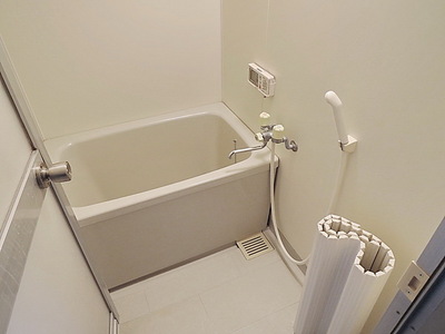 Bath. Reheating function with bus