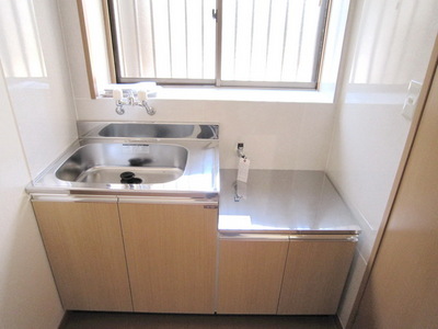 Kitchen. Two-burner stove installation Allowed Kitchen