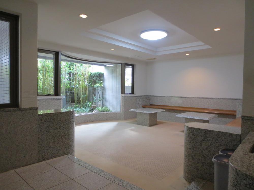 lobby. Common areas