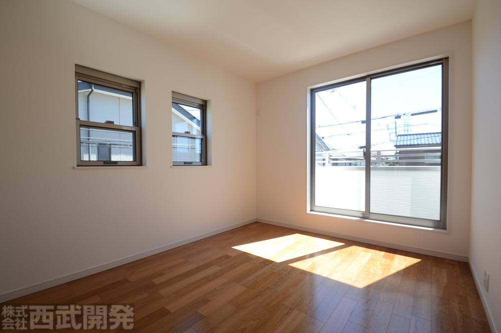 Non-living room. Building 2