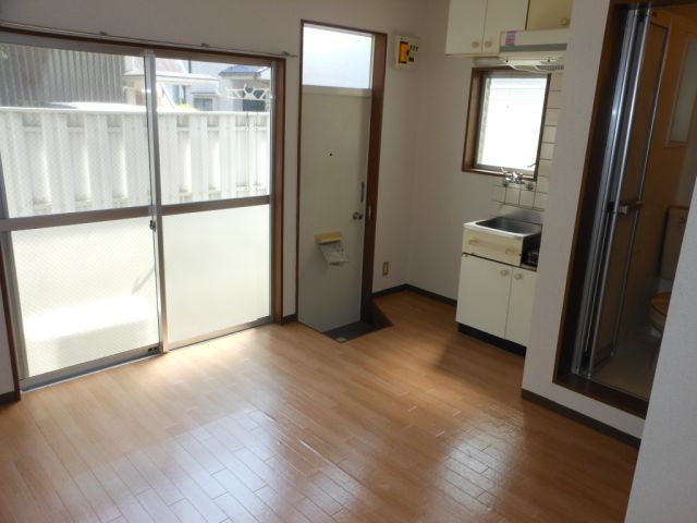 Living and room. Rooms were together in a compact