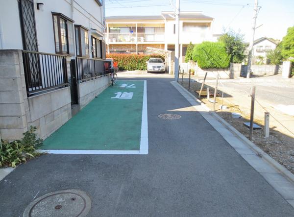 Local photos, including front road. Local (September 2013) Shooting