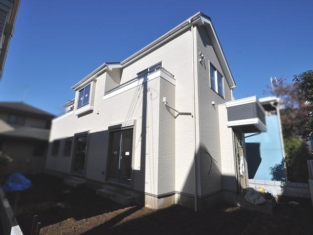 Local appearance photo. Koganei Midoricho 2-chome, A Building appearance 2013 / 11 / 28 shooting