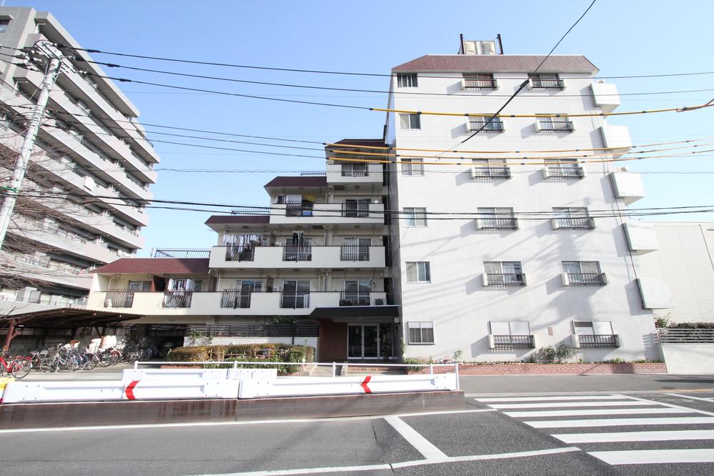 Local appearance photo. Large-scale repair work Performed!