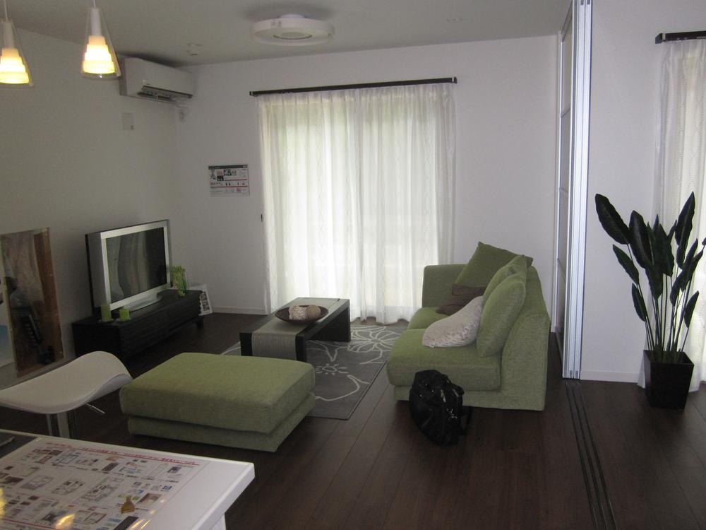 Model house photo. ● model house