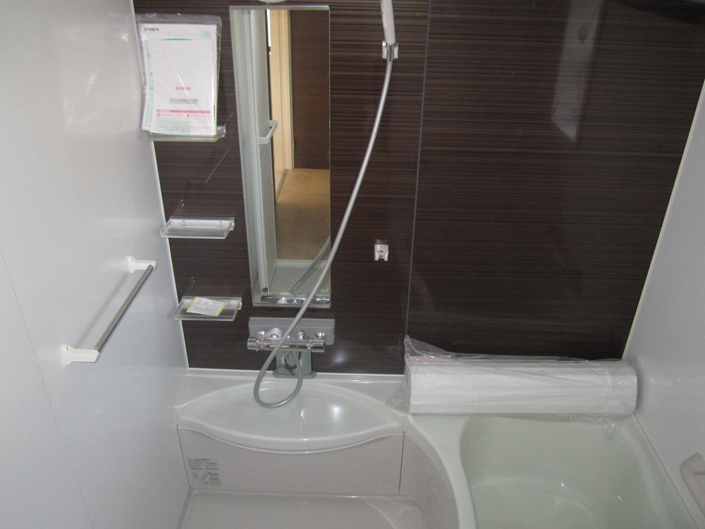 Same specifications photo (bathroom). ● same specifications: Bathroom