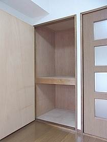 Receipt. Plenty of storage