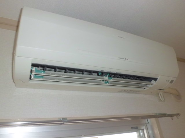 Other Equipment.  ☆ Air-conditioned ☆ 