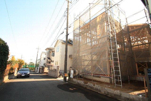 Other. North 6 m road