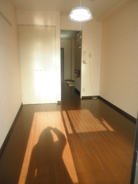 Entrance. This day in winter!