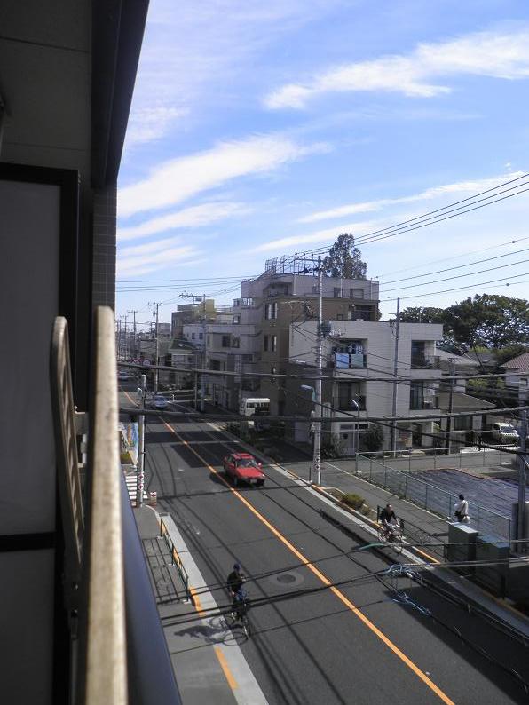 View. top floor! ! Day view is good