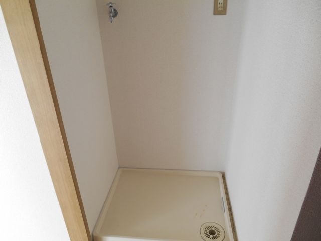 Other room space. Laundry Area is room