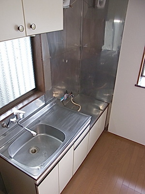 Kitchen. Two-burner gas stove installation Allowed Kitchen