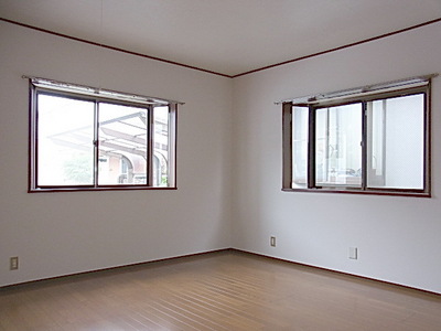 Other room space. Two-sided lighting Corner room Western-style 8 pledge