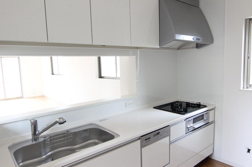 Kitchen. Indoor (September 2013) Shooting