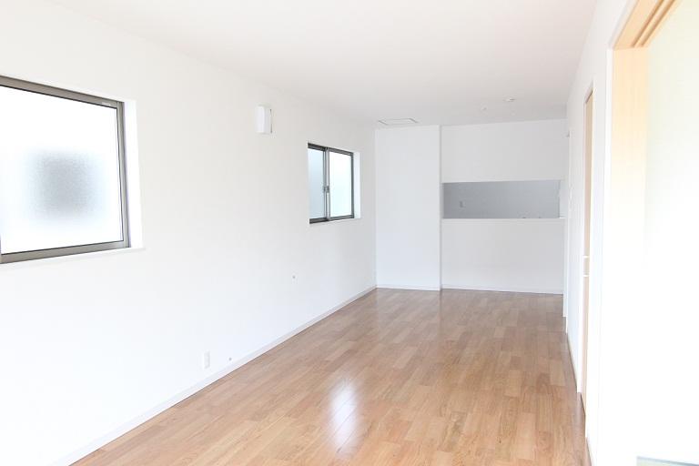 Living. Indoor (September 2013) Shooting