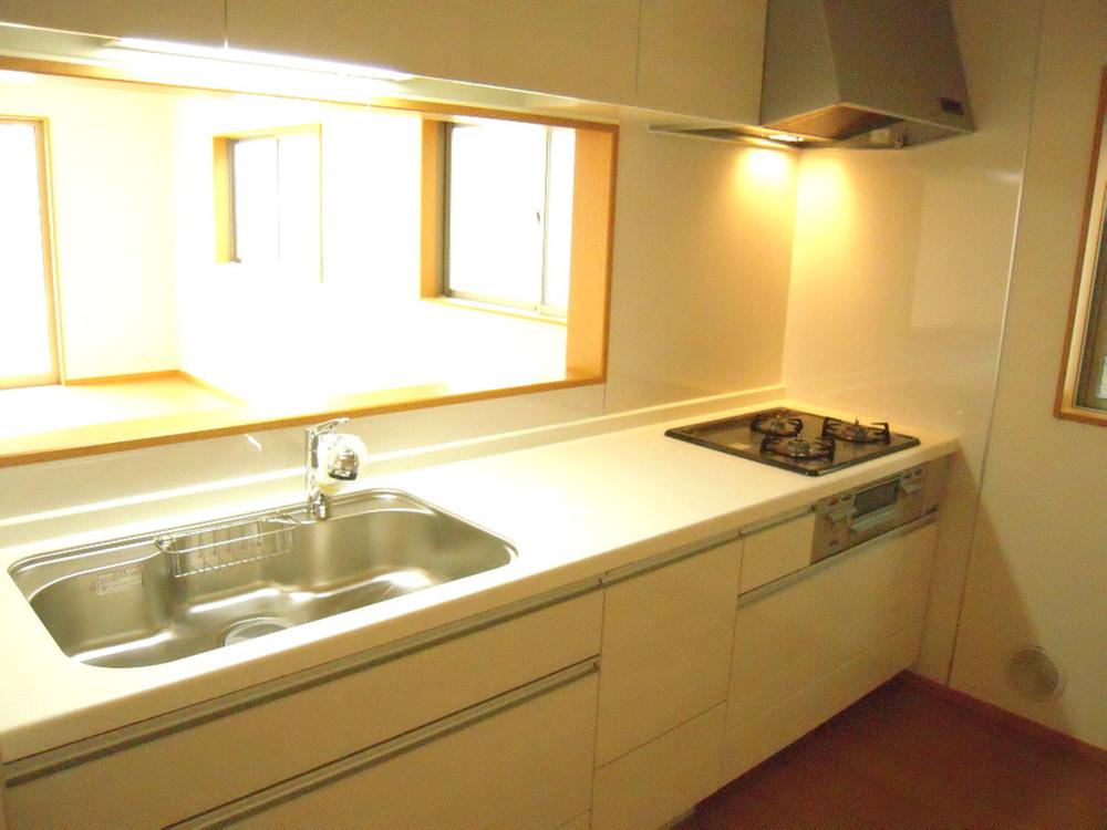 Kitchen. 1 Building kitchen Indoor (September 2013) Shooting