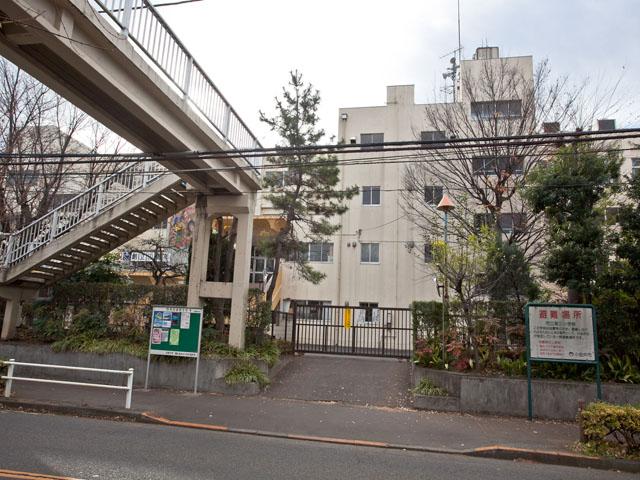 Primary school. Koganei Municipal Koganei 1109m to the third elementary school