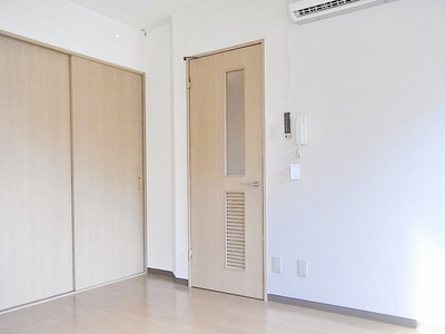 Other room space. Western-style 6 Pledge