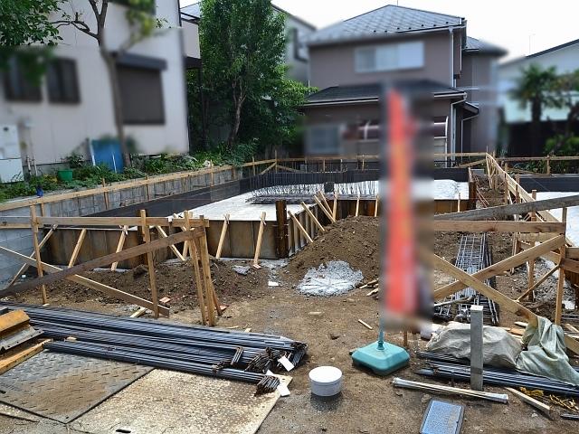 Local appearance photo. Building 2 Time basis