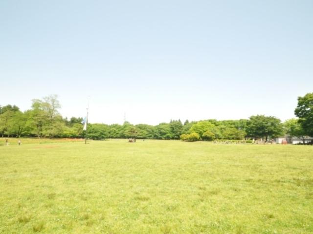 park. 760m to Koganei Park