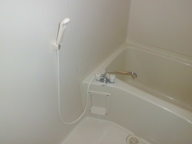 Bath.  ☆ Popular bus ・ Restroom ☆ 