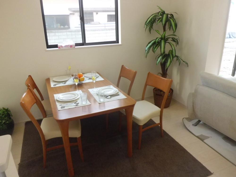 Living. The photograph is an image. 