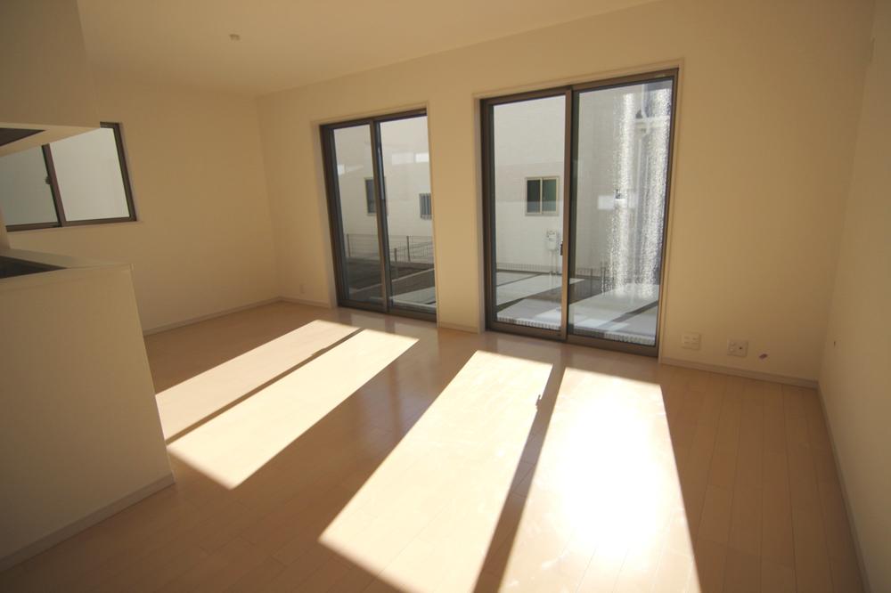 Living. Building 2 living room (11 May 2013) Shooting