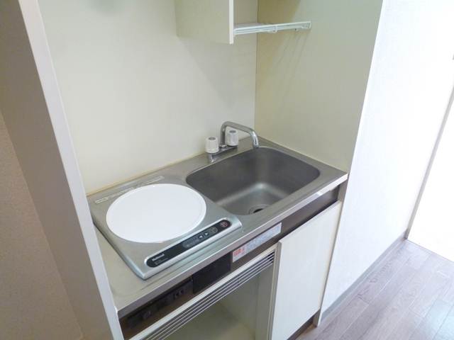 Kitchen. Clean kitchen