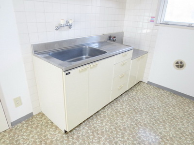 Kitchen. Bright kitchen