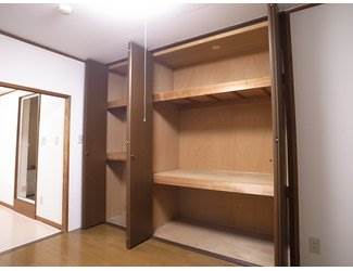 Receipt. Plenty of storage