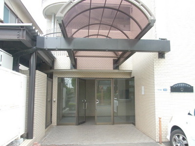 Entrance. Entrance