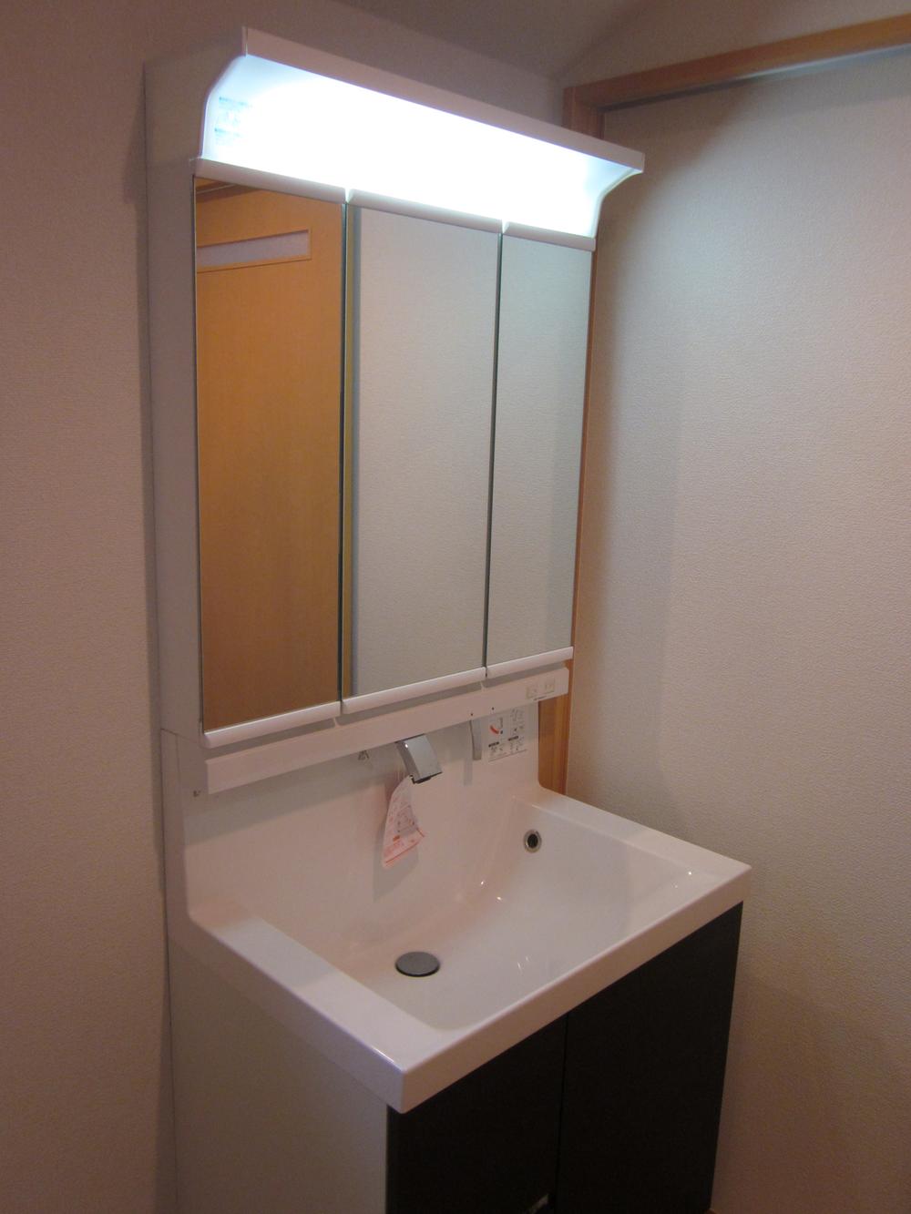 Wash basin, toilet. Room (May 2013) Shooting ※ It will be the example of construction