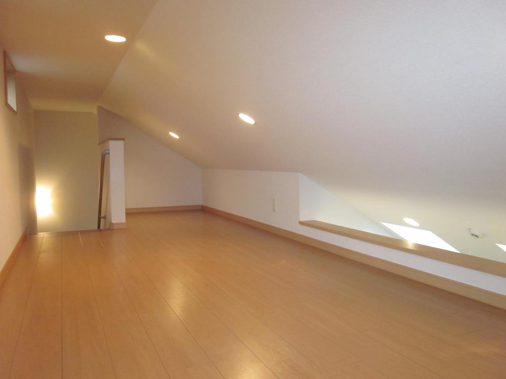 Non-living room. Room (May 2013) Shooting ※ It will be the example of construction