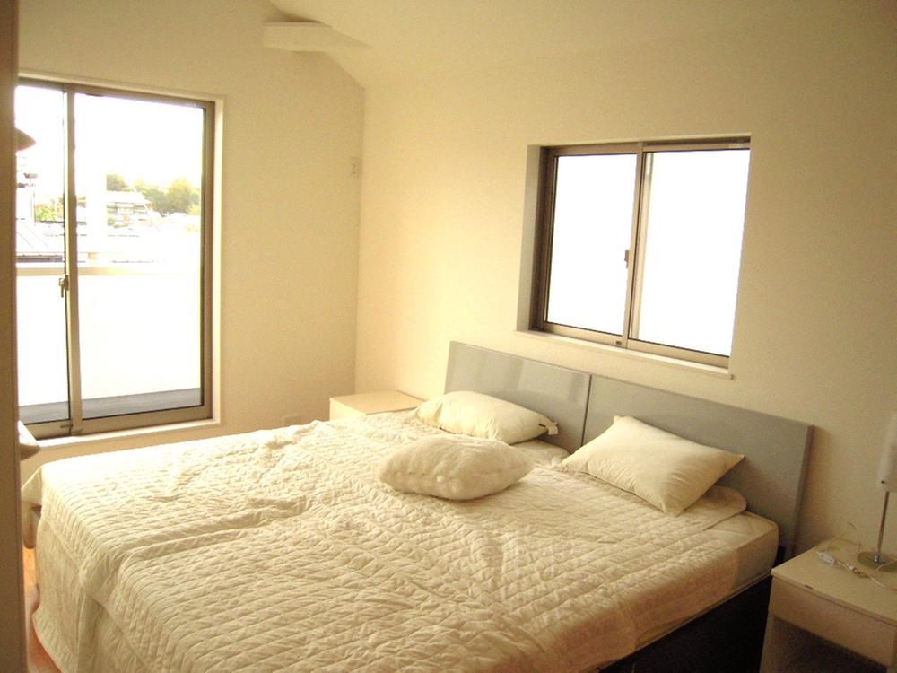 Non-living room. Indoor (11 May 2013) Shooting