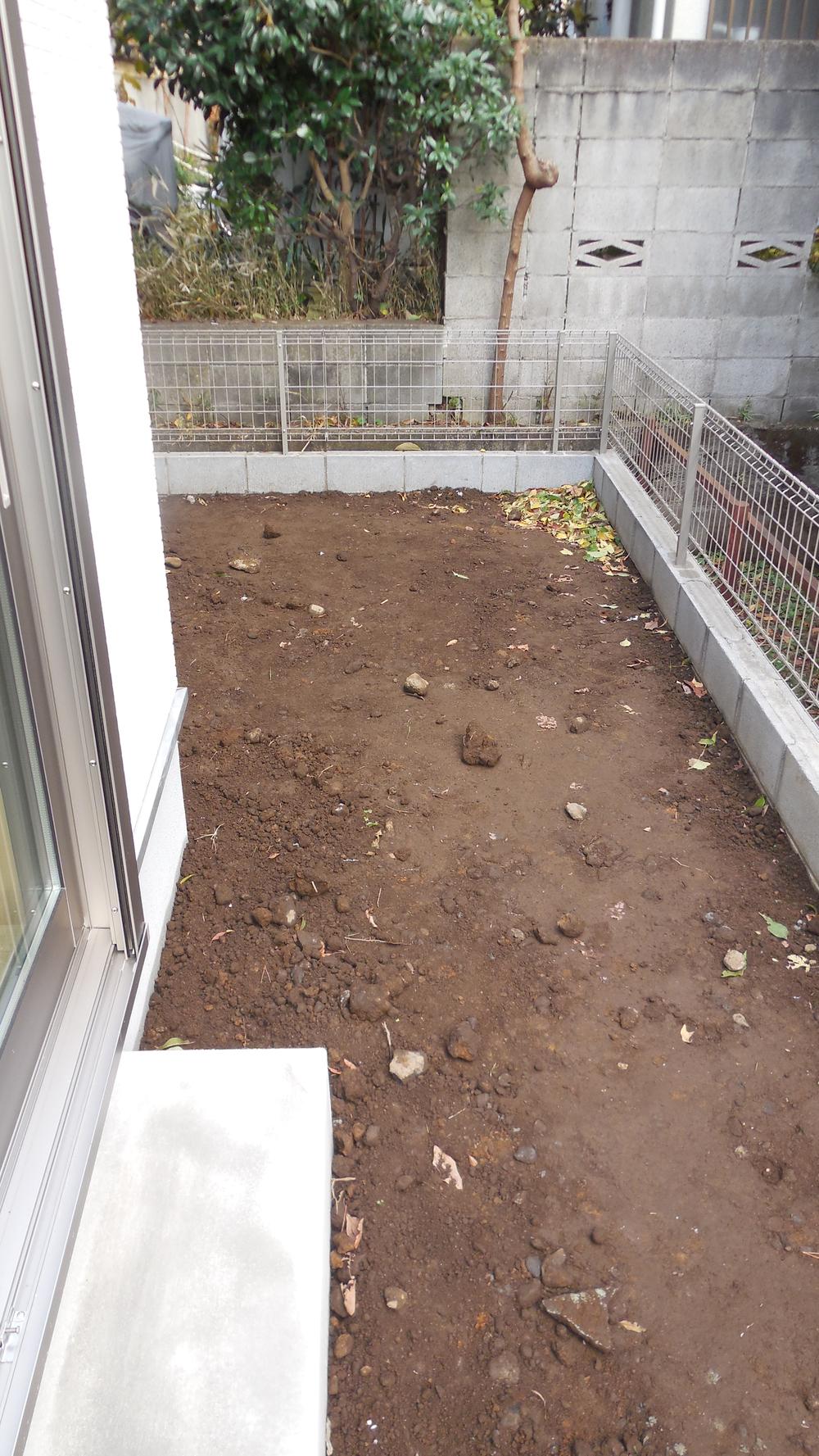 Garden. Local (11 May 2013) Shooting