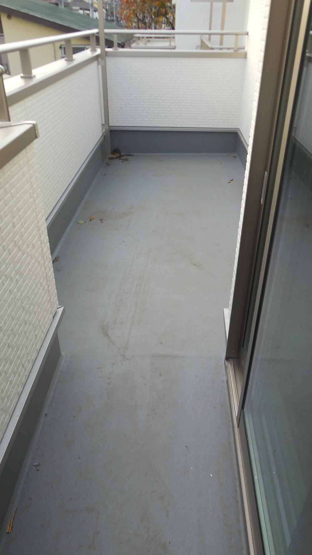 Balcony. Local (11 May 2013) Shooting