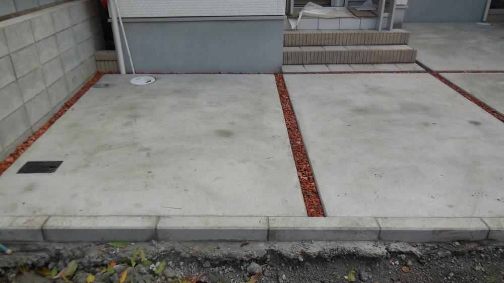 Parking lot. Local (11 May 2013) Shooting