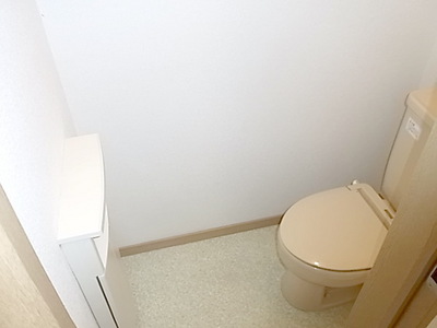 Toilet. toilet ・ Bus by