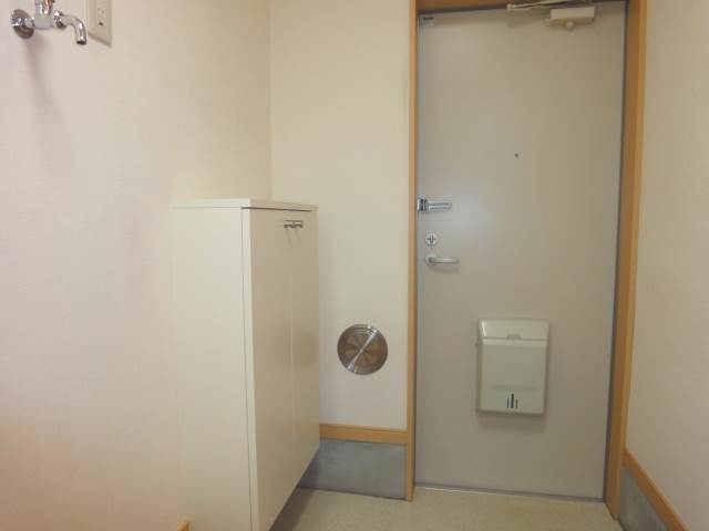 Entrance. Entrance part