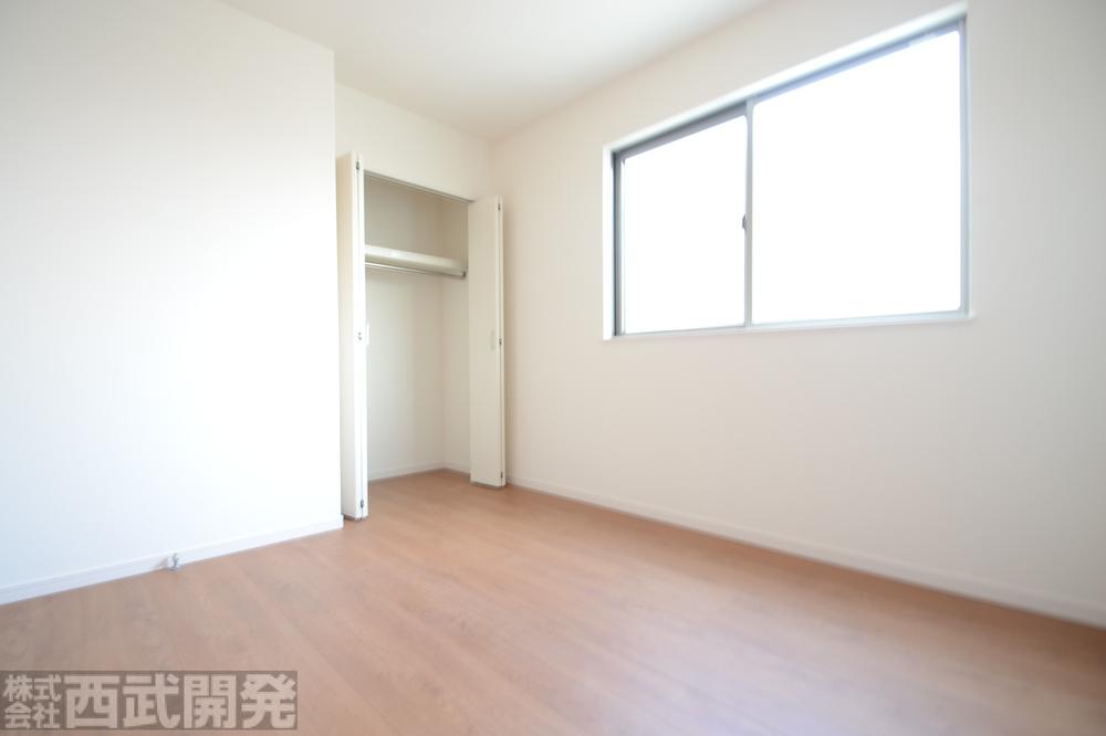 Non-living room. 7 Building Western-style 5.2 Pledge With closet