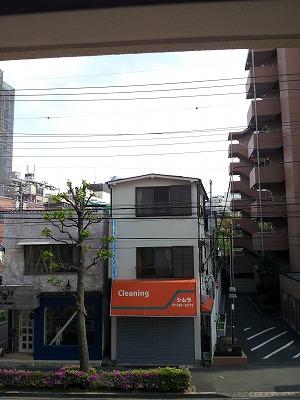 View photos from the dwelling unit