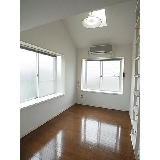 Living and room. Room part