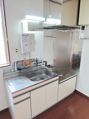 Kitchen. Two-burner gas stove installation Allowed Kitchen