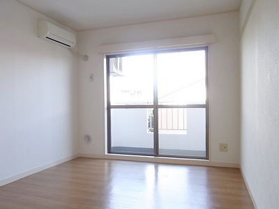 Other room space. Western-style 6 tatami (floor flooring)